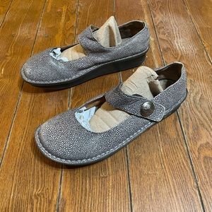 Alegria Pal-240 Women's Le Artist Black Silver Dots Mary Jane Comfort Shoes